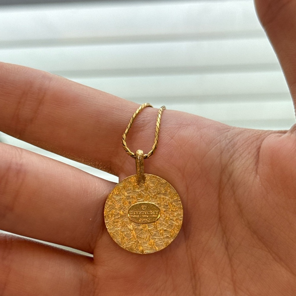 Vintage Givenchy G Gold Pendant Necklace with Geometric Design - Picture 2 of 3
